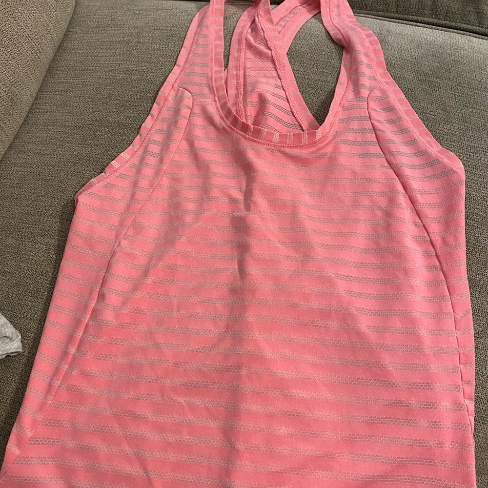 ZYIA top